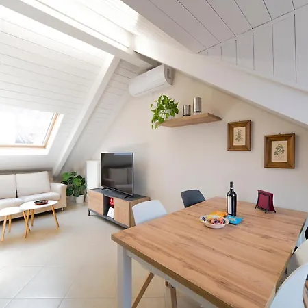 Appartamento To-housing3, Il Nido Sui Tetti Di *