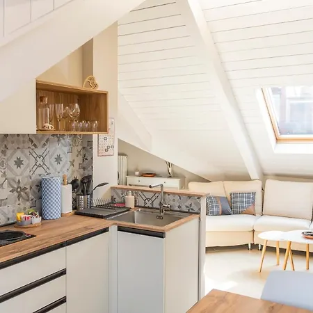 To-housing3, Luce E Relax Al Centro Di טורינו