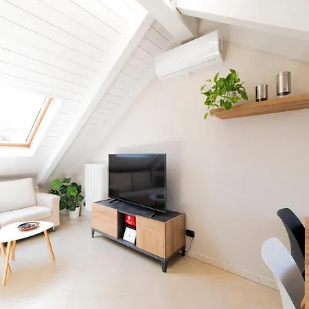 To-housing3, Luce E Relax Al Centro Di تورينو