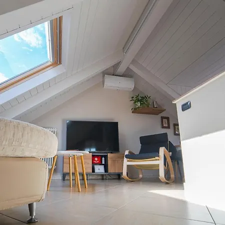 To-housing3, Il Nido Sui Tetti Di *