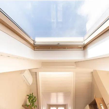 To-housing3, Luce E Relax Al Centro Di شقة