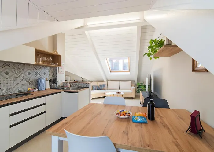 To-housing3, Luce E Relax Al Centro Di * Turin
