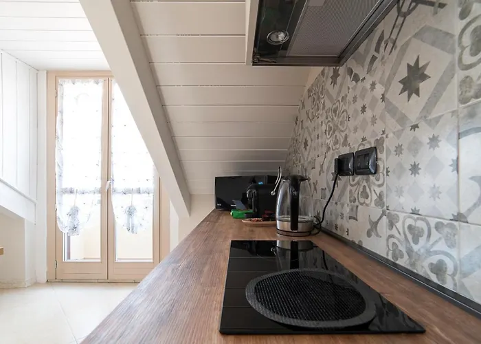 To-housing3, Luce E Relax Al Centro Di Apartment *