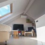 To-housing3, Luce E Relax Al Centro Di *