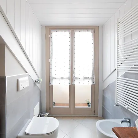To-housing3, Luce E Relax Al Centro Di