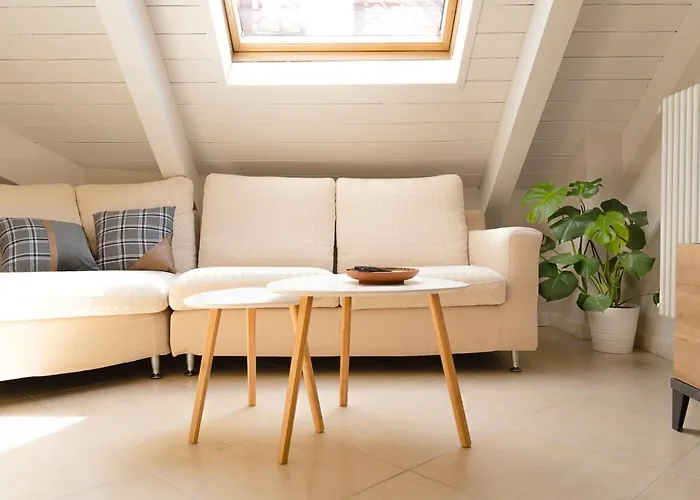 To-housing3, Luce E Relax Al Centro Di شقة